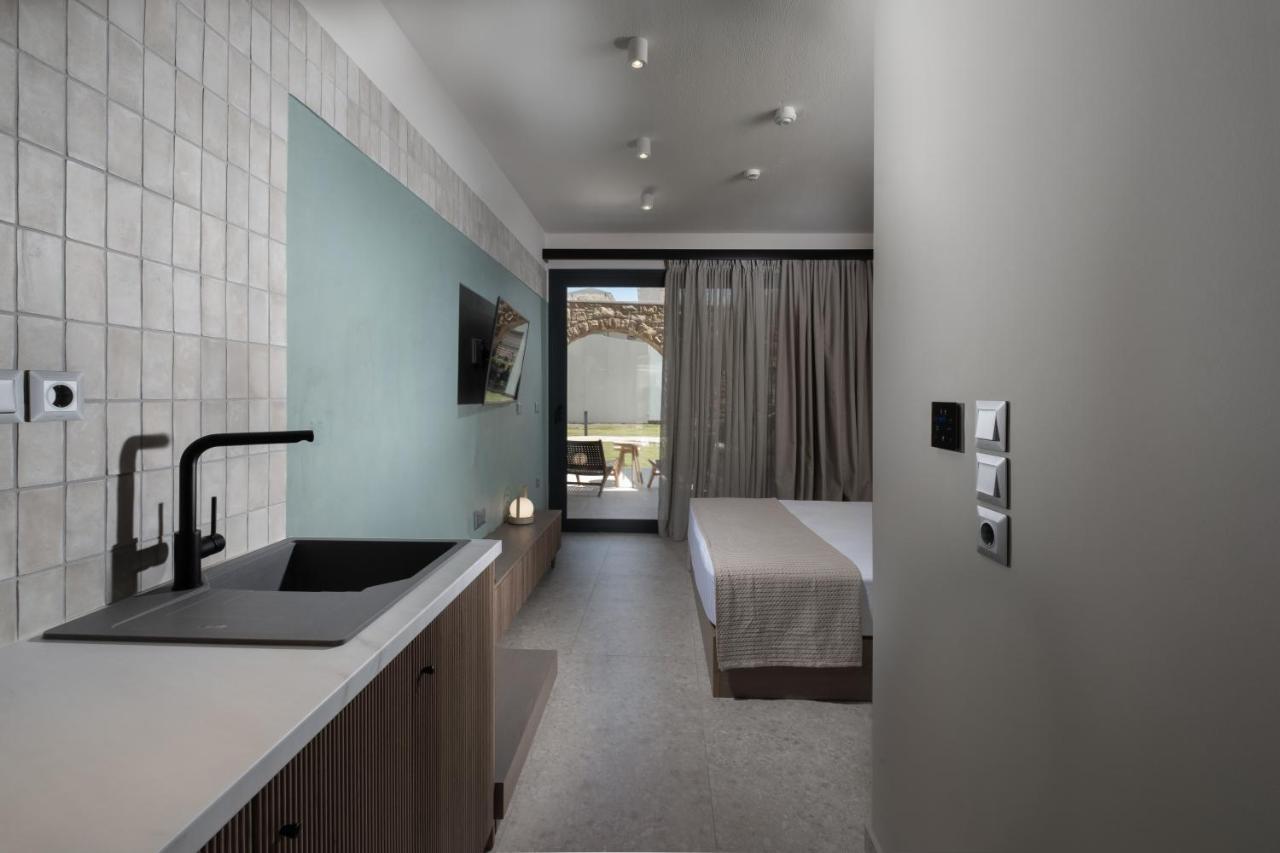 Callisti Suites Sarti Luaran gambar