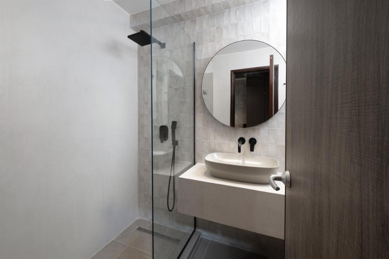 Callisti Suites Sarti Luaran gambar