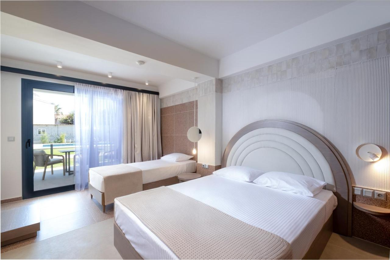 Callisti Suites Sarti Luaran gambar