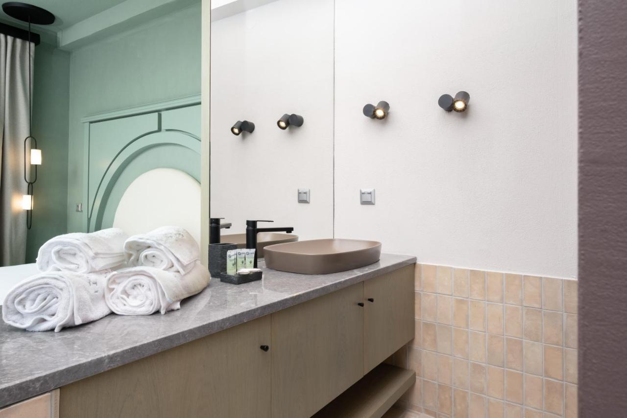 Callisti Suites Sarti Luaran gambar