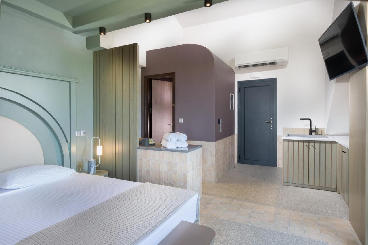 Callisti Suites Sarti Luaran gambar
