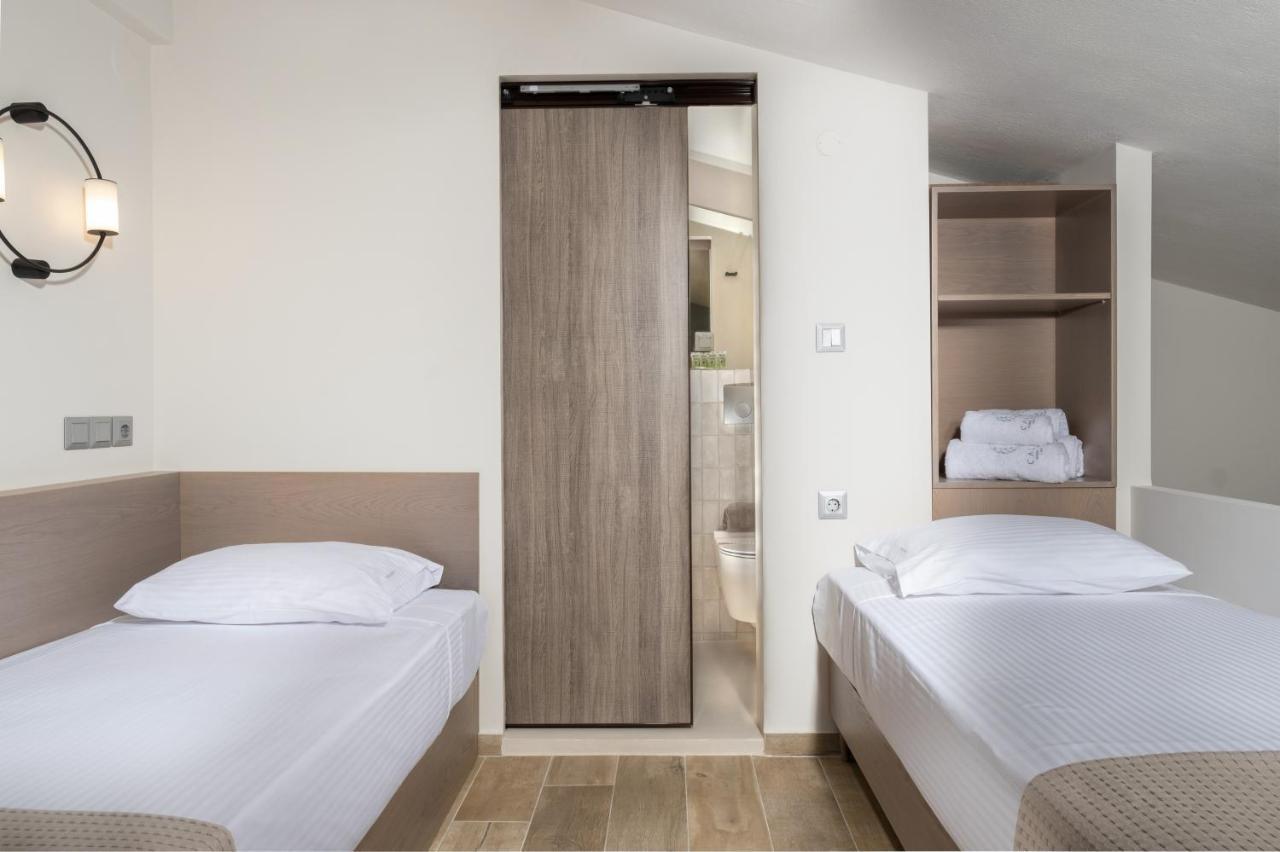 Callisti Suites Sarti Luaran gambar