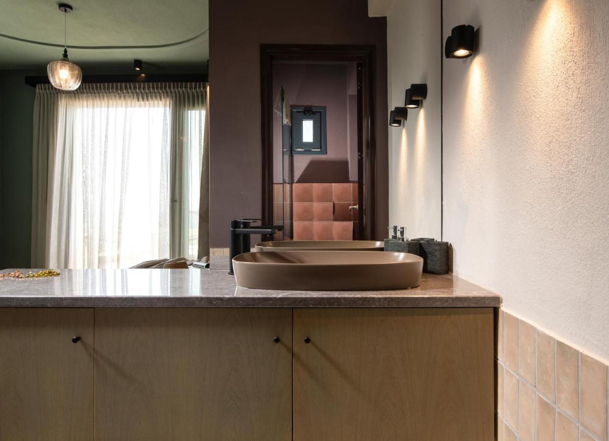 Callisti Suites Sarti Luaran gambar